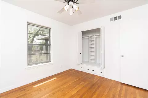 301 E Walker Ave, Temple, TX 76501 photo 3