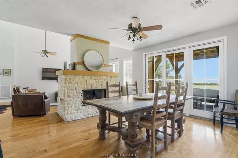 Dining - 3247 Founders Drive B, Bryan, TX 77807 photo 1 of 1