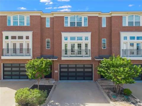 210 Tarrow St, College Station, TX 77840