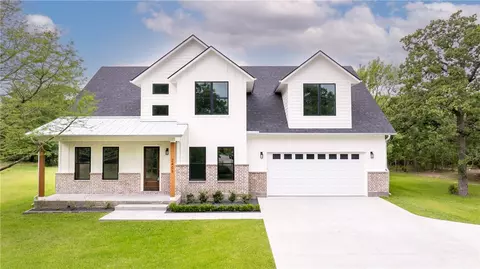 2409 Faulkner Dr, College Station, TX 77845