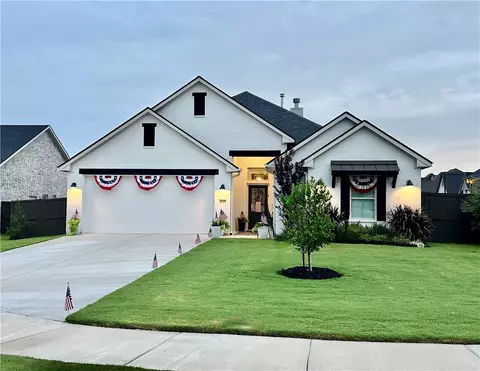 4105 Peregrine Ct, Bryan, TX 77802