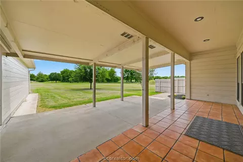 Exterior - 4366 Collette Ln, Bryan, TX 77808 photo 3 of 5