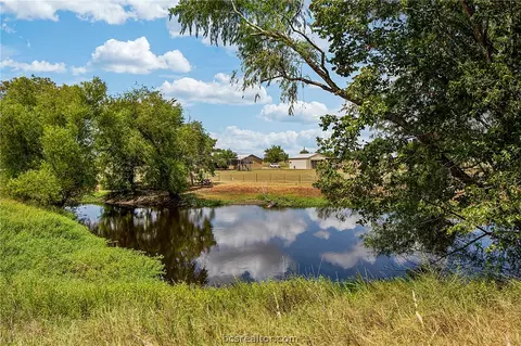 View/Area - 4366 Collette Ln, Bryan, TX 77808 photo 3 of 8