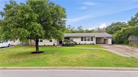 1206 Marsteller Ave, College Station, TX 77840