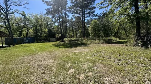 9884 Rocky Ridge Ln, Madisonville, TX 77864