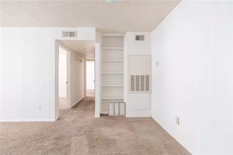 1107 Verde Drive 8, Bryan, TX 77801