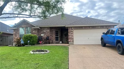 907 Barchetta Dr, College Station, TX 77845