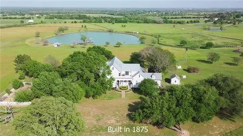7872 N Fm 1371, Bellville, TX 77418