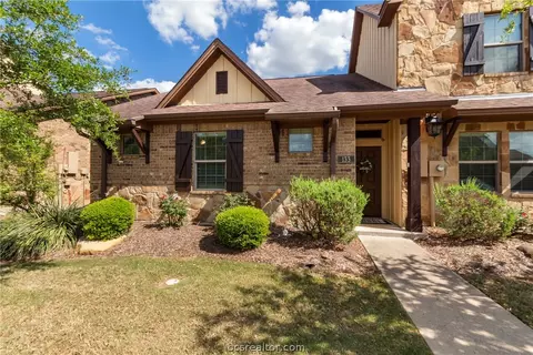133 Kimber Ln, College Station, TX 77845