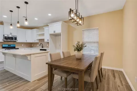 Dining - 753 Bruin Trce, Bryan, TX 77803 photo 1 of 1