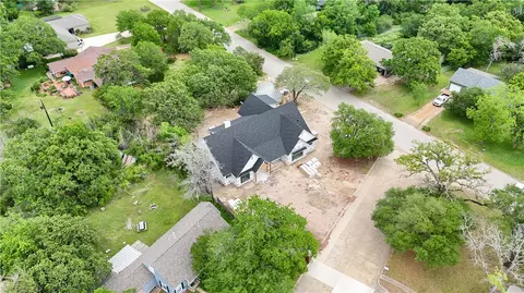 View/Area - 716 Edgewood Dr, Bryan, TX 77802 photo 3 of 3