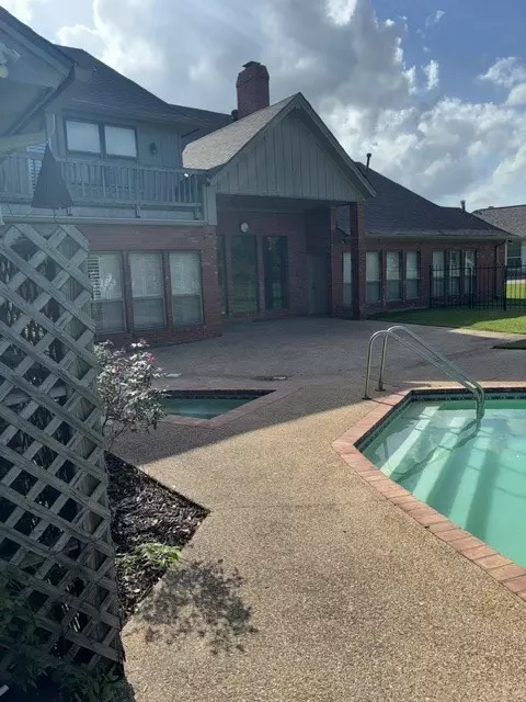 Exterior - 2419 E Briargate Dr, Bryan, TX 77802 photo 5 of 9