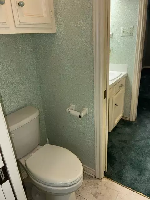 Bath - 2419 E Briargate Dr, Bryan, TX 77802 photo 5 of 7