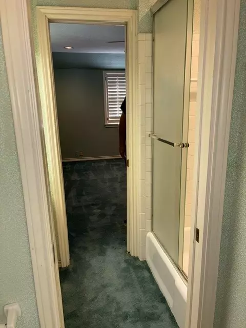 Entry Way - 2419 E Briargate Dr, Bryan, TX 77802 photo 3 of 5