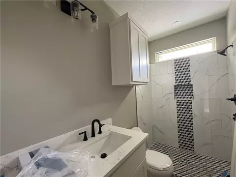 Bath - 1403 Clark St, Bryan, TX 77808 photo 1 of 3