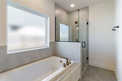 Bath - 3009 Teller Dr, Bryan, TX 77808 photo 6 of 6