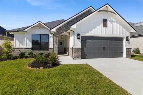 Exterior - 3009 Teller Dr, Bryan, TX 77808 photo 3 of 5