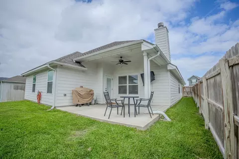 Exterior - 3116 Tarleton Ct, Bryan, TX 77808 photo 4 of 4
