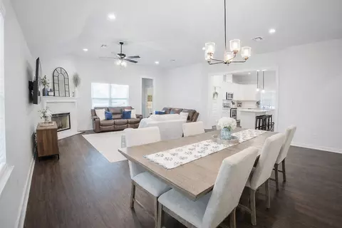 Dining - 3116 Tarleton Ct, Bryan, TX 77808 photo 1 of 1