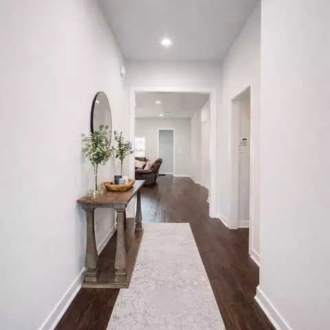 Entry Way - 3116 Tarleton Ct, Bryan, TX 77808 photo 1 of 1