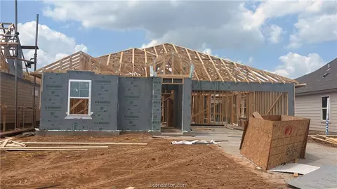 5538 Harriet St, Bryan, TX 77803
