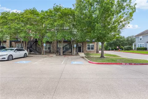 1725 Harvey Mitchell Parkway S 637, College Station, TX 77840