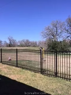 1710 Lonetree Dr, College Station, TX 77845