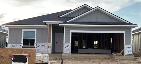 5520 Harriet St, Bryan, TX 77807