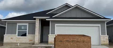 5520 Harriet St, Bryan, TX 77807