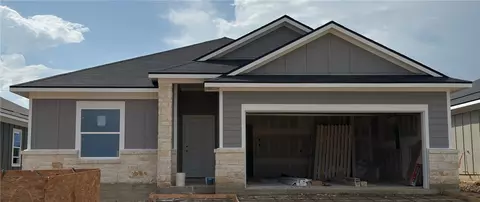 5520 Harriet St, Bryan, TX 77807