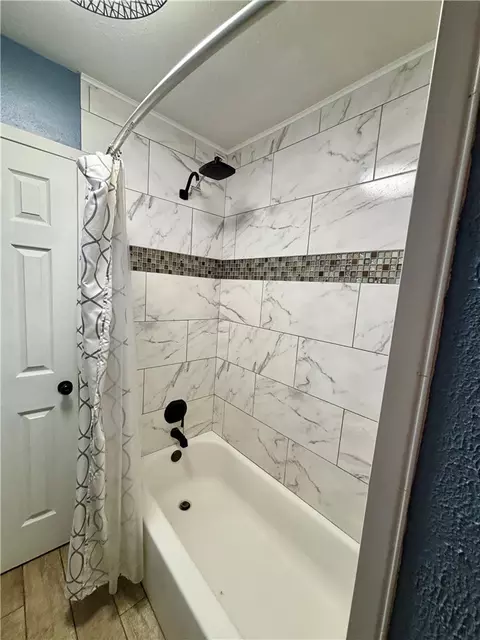 2810 Forest Bnd, Bryan, TX 77801 photo 5