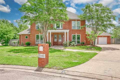 5108 Laurel Valley Ct, College Station, TX 77845