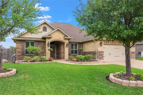 Exterior - 2934 Ambrose Dr, Bryan, TX 77808 photo 3 of 8