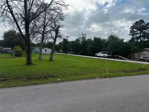 705 Mesquite St, Bryan, TX 77803 photo 3