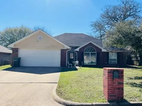 2007 Broken Arrow Cir, Bryan, TX 77807