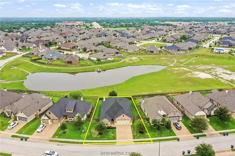 15656 Long Creek Ln, College Station, TX 77845