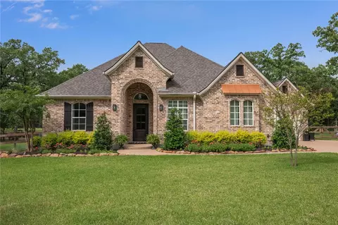 18310 Cantle Ct, College Station, TX 77845