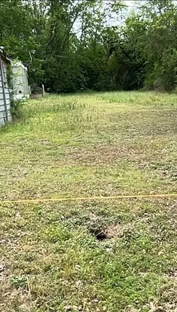 405 N Shaw St, Caldwell, TX 77836