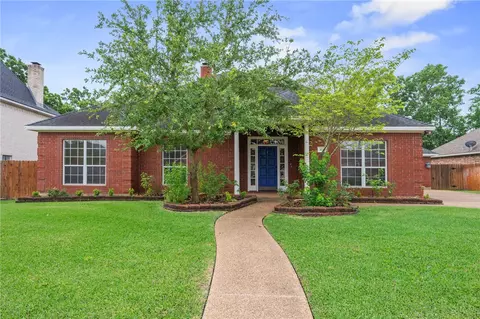 4714 Shoal Creek Dr, College Station, TX 77845
