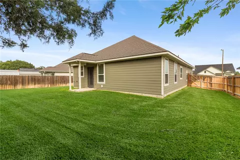 Exterior - 2507 Lightfoot Ln, Bryan, TX 77803 photo 2 of 2