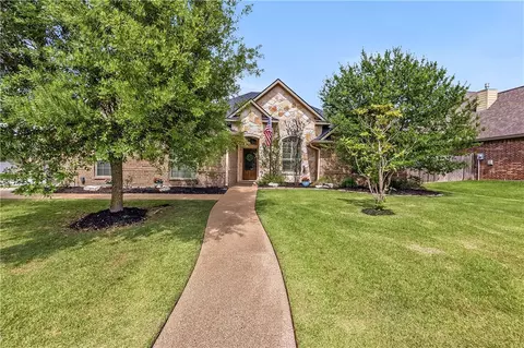 1605 Mariners Cv, College Station, TX 77845