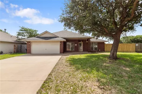 1202 Roanoke Ct, College Station, TX 77845