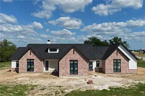 5623 Mill Water Ct, Bryan, TX 77808