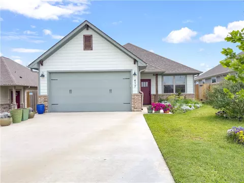 417 Marble Falls Dr, Bryan, TX 77803