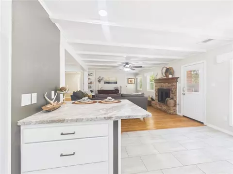 Other - 902 Briar Bend Ct, Bryan, TX 77802 photo 4 of 9