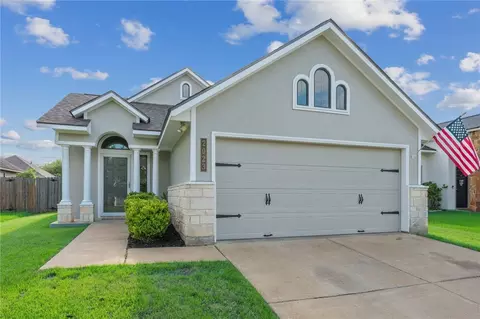 2023 Turning Leaf Dr, Bryan, TX 77807