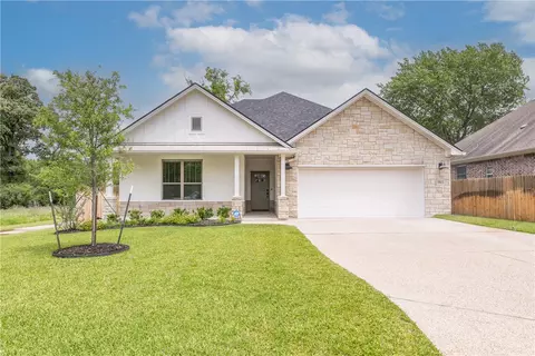 3512 Wildwood Ct, Bryan, TX 77808