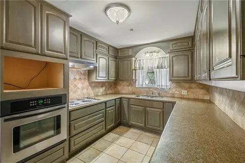 Kitchen - 505 Olive St, Bryan, TX 77801 photo 2 of 2