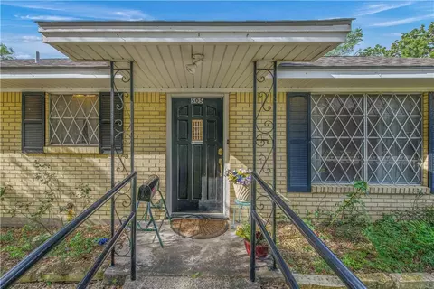 Exterior - 505 Olive St, Bryan, TX 77801 photo 3 of 5