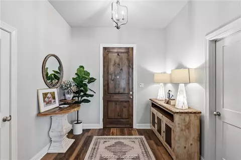 Entry Way - 10468 Cornwall Ln, Iola, TX 77861 photo 1 of 1